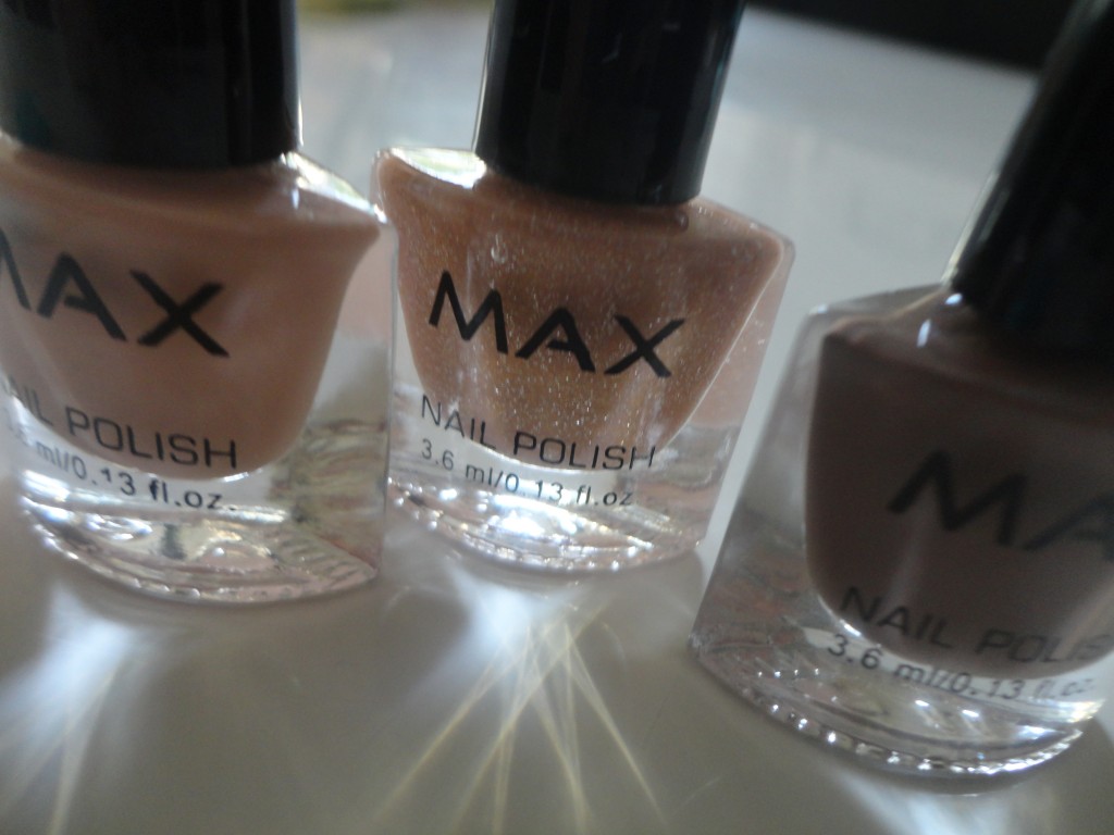 Max mini nail polish set