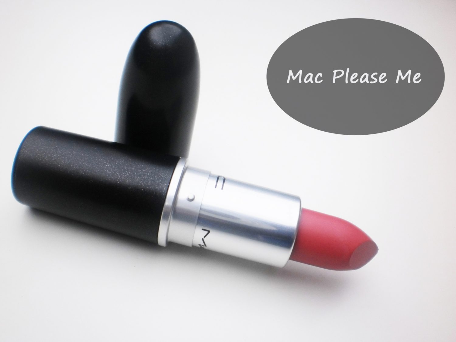Mac Matte Lipstick: Please Me