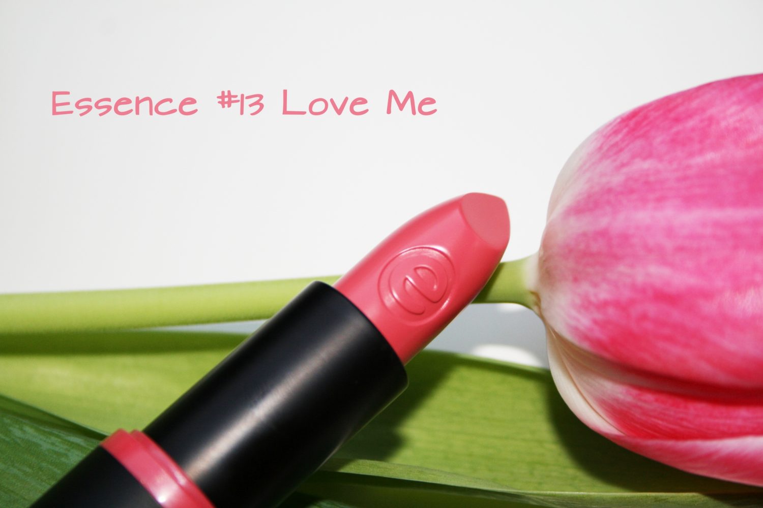 Essence Long Lasting Lipstick #13 Love Me (nieuw!)
