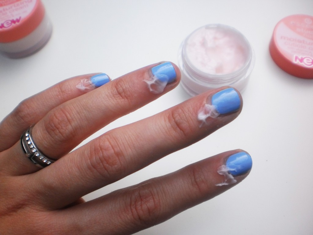 Essence Moisturizing Cuticle Cream