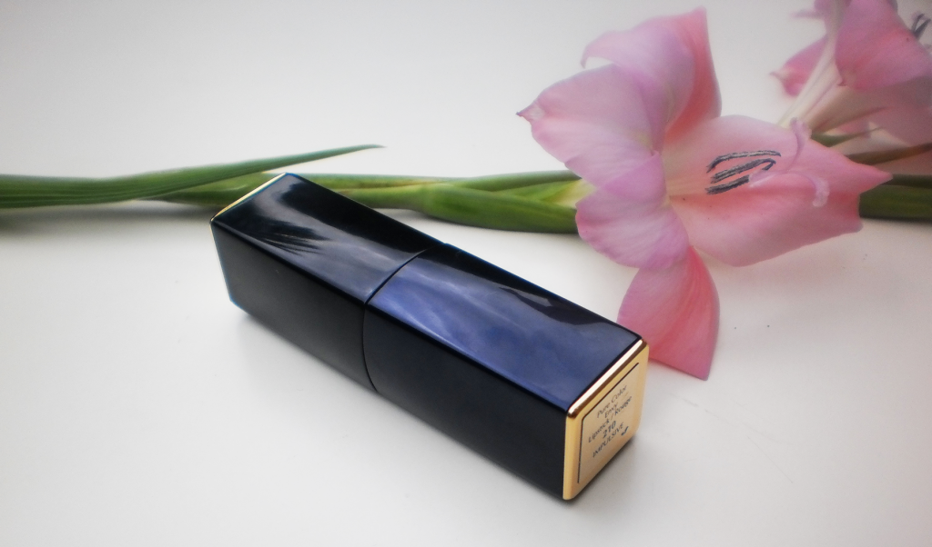 Estee Lauder Lipstick