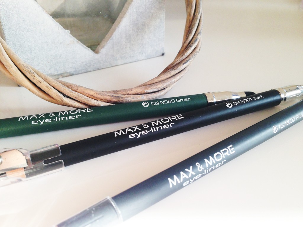 Max & More Eye Liner