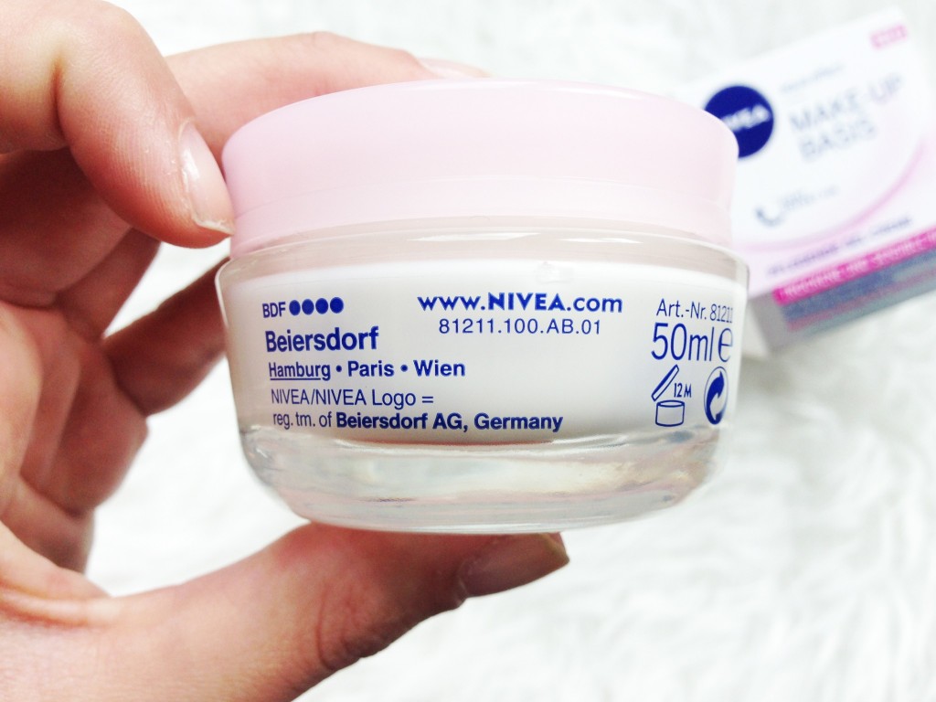 Nivea Make-up Basis