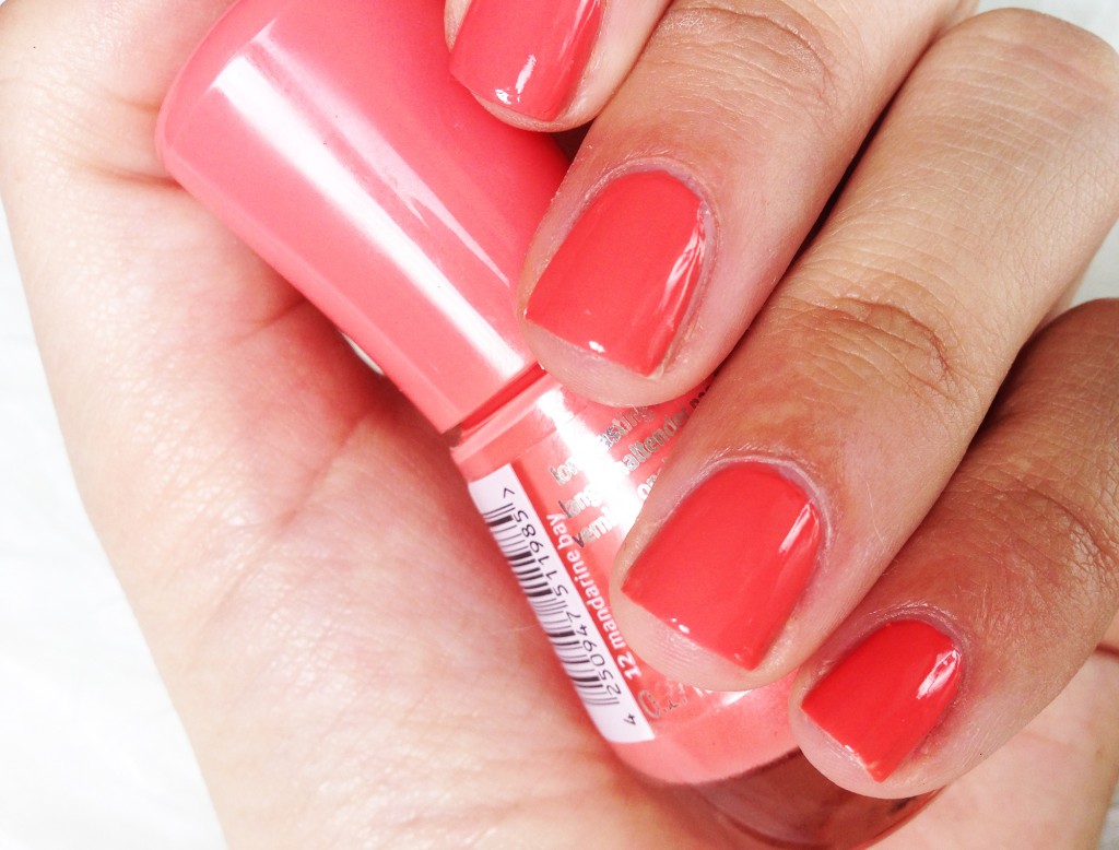 Essence The Gel Nail Polish