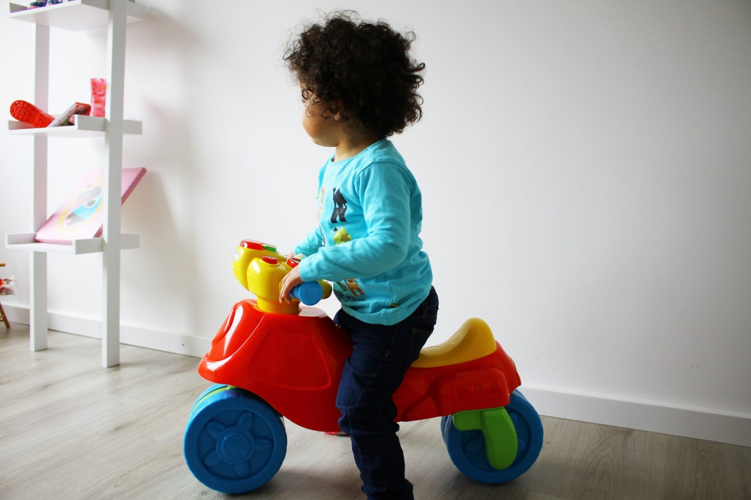 Spring maar achterop mijn motorfiets!