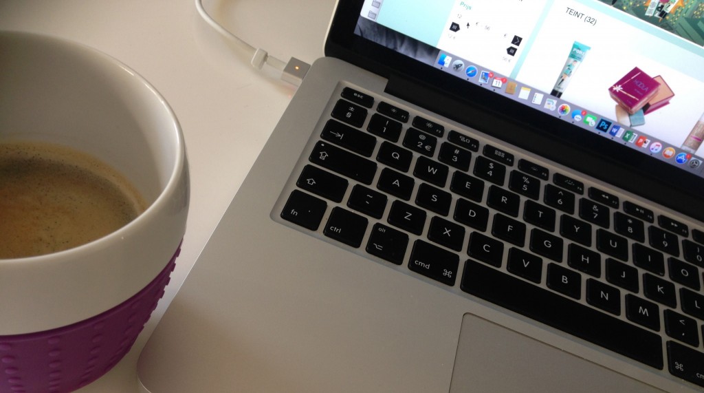 Mac Book