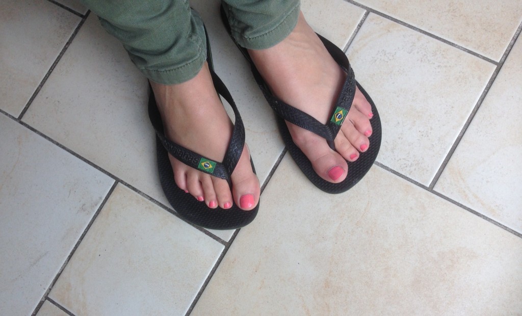 Essie Lounge Lover