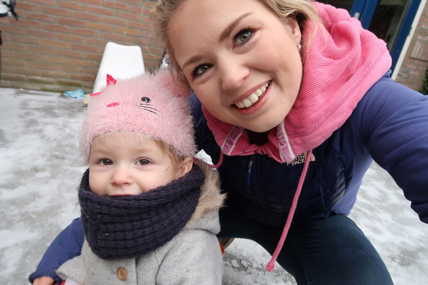 Welcome To My Life! Dom blondje, gasstoring en SNEEUW!