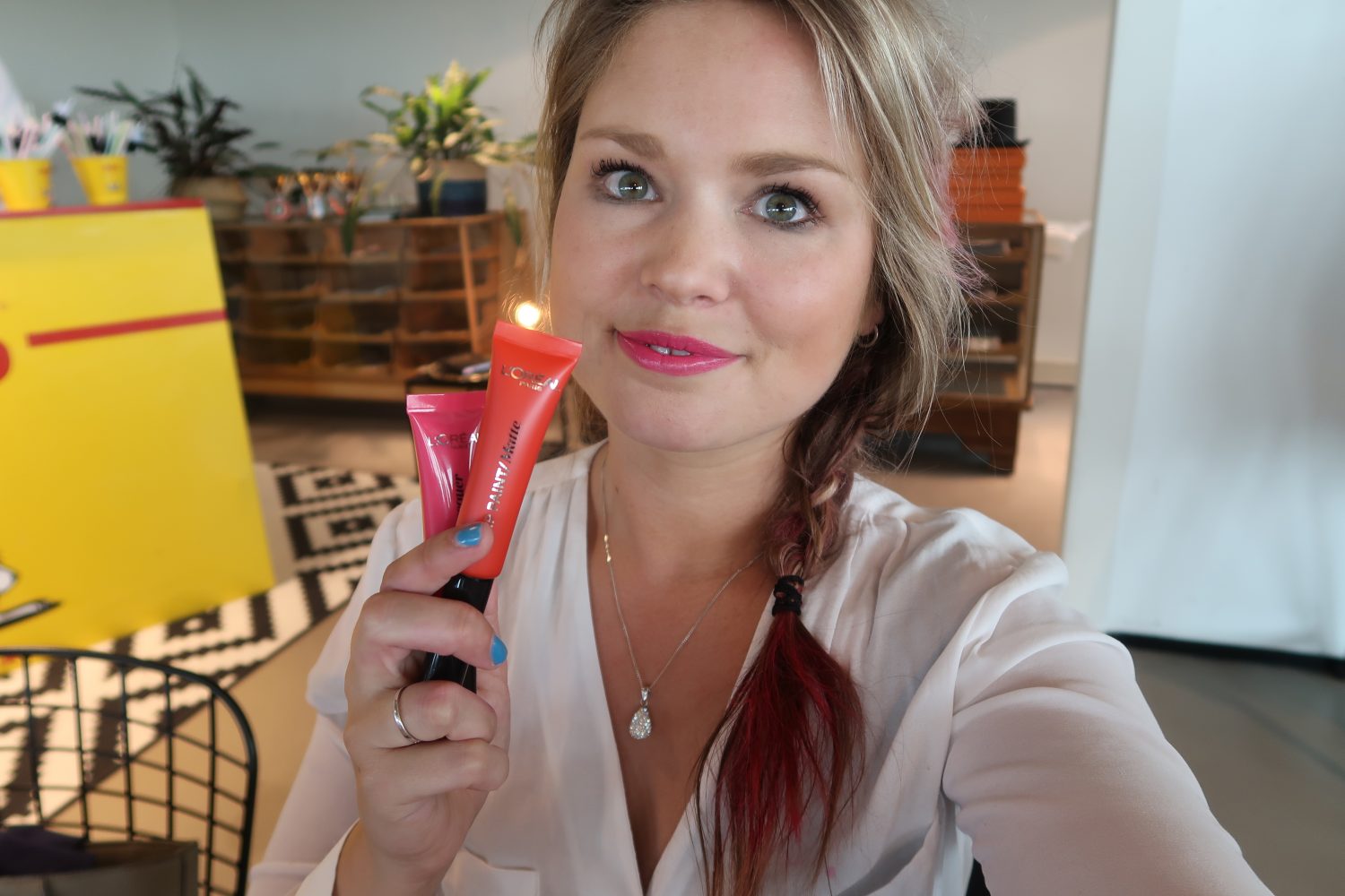 Welcome To My Life! Kind voor de tv en roze haar!