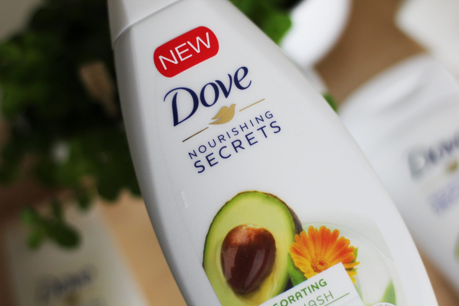 Dove Invigorating Bodywash