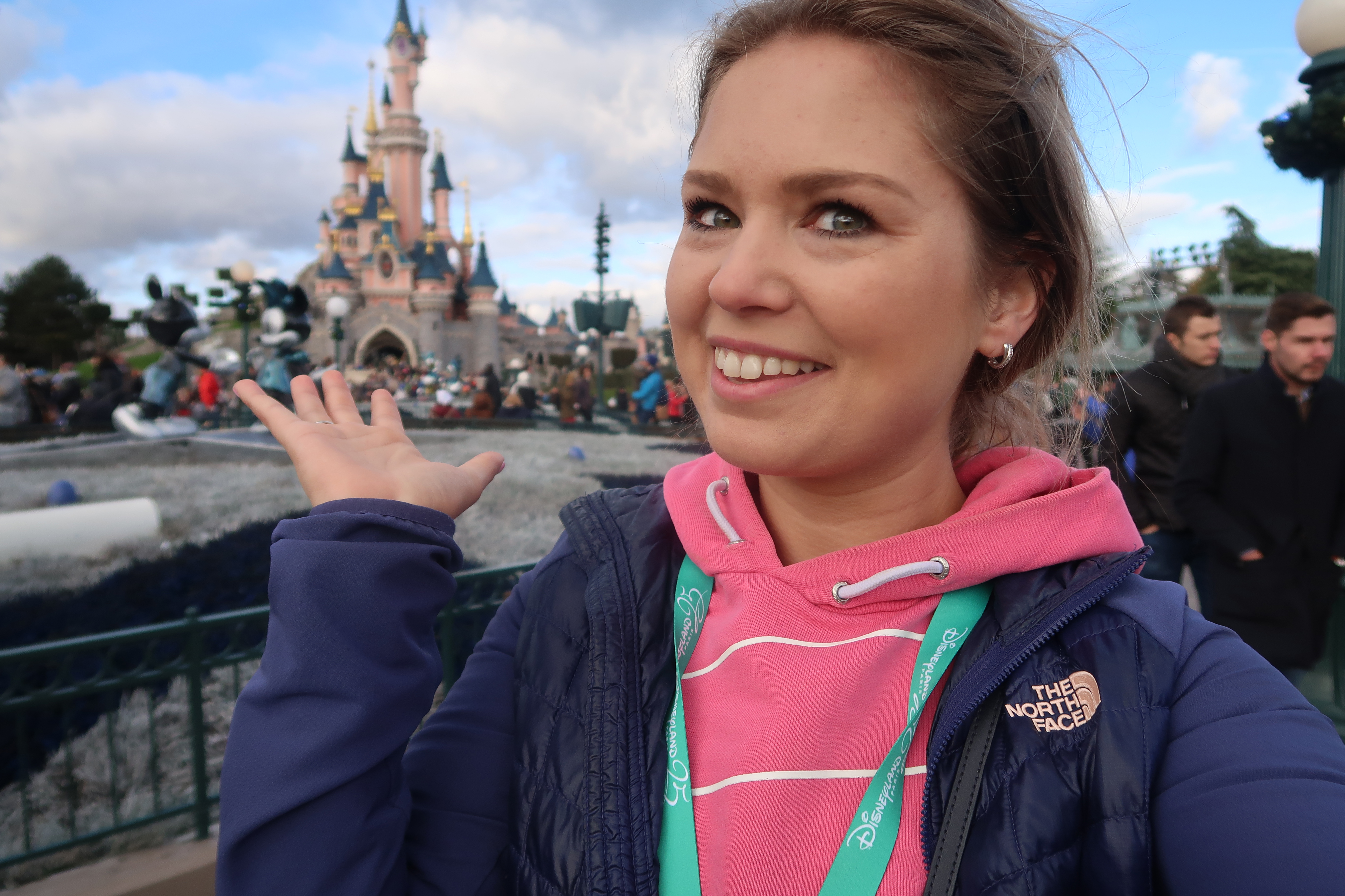 vlog-als-vip-in-disneyland-paris-christmas-in-disneyland-paris-2017