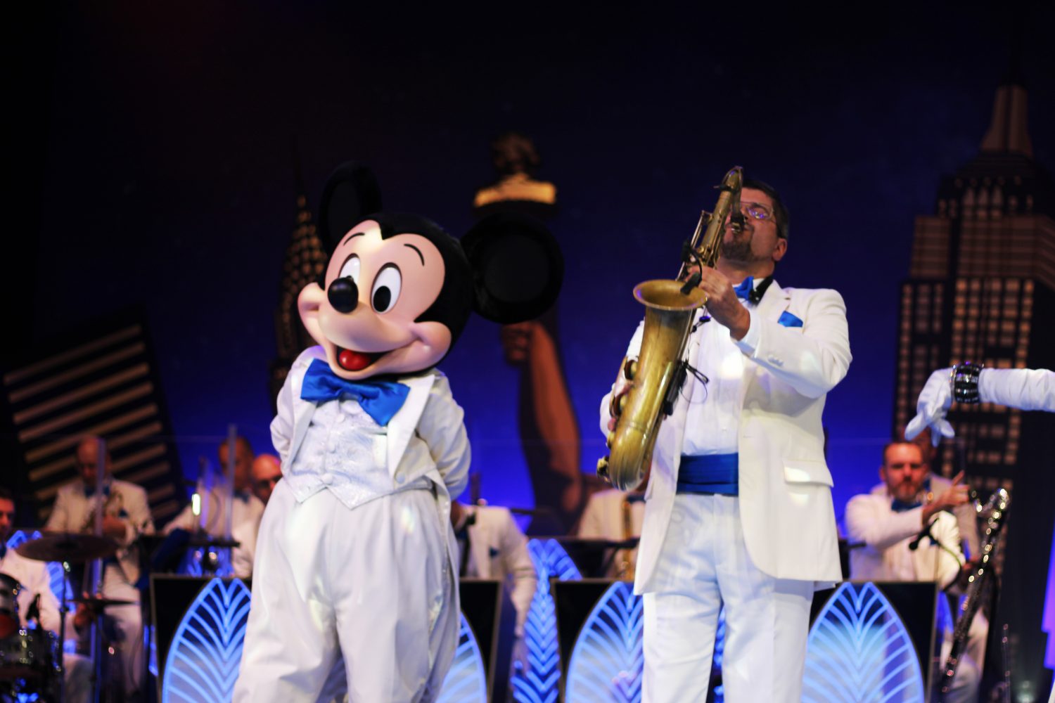 Mickey's Christmas Big Band