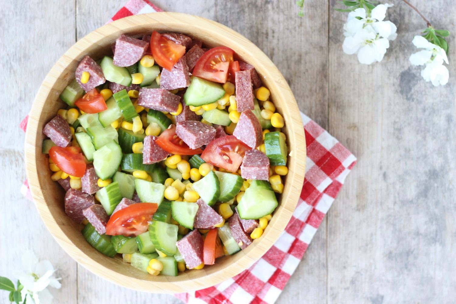 Recept: Snelle Salade met Salami (succes voor de kids!)